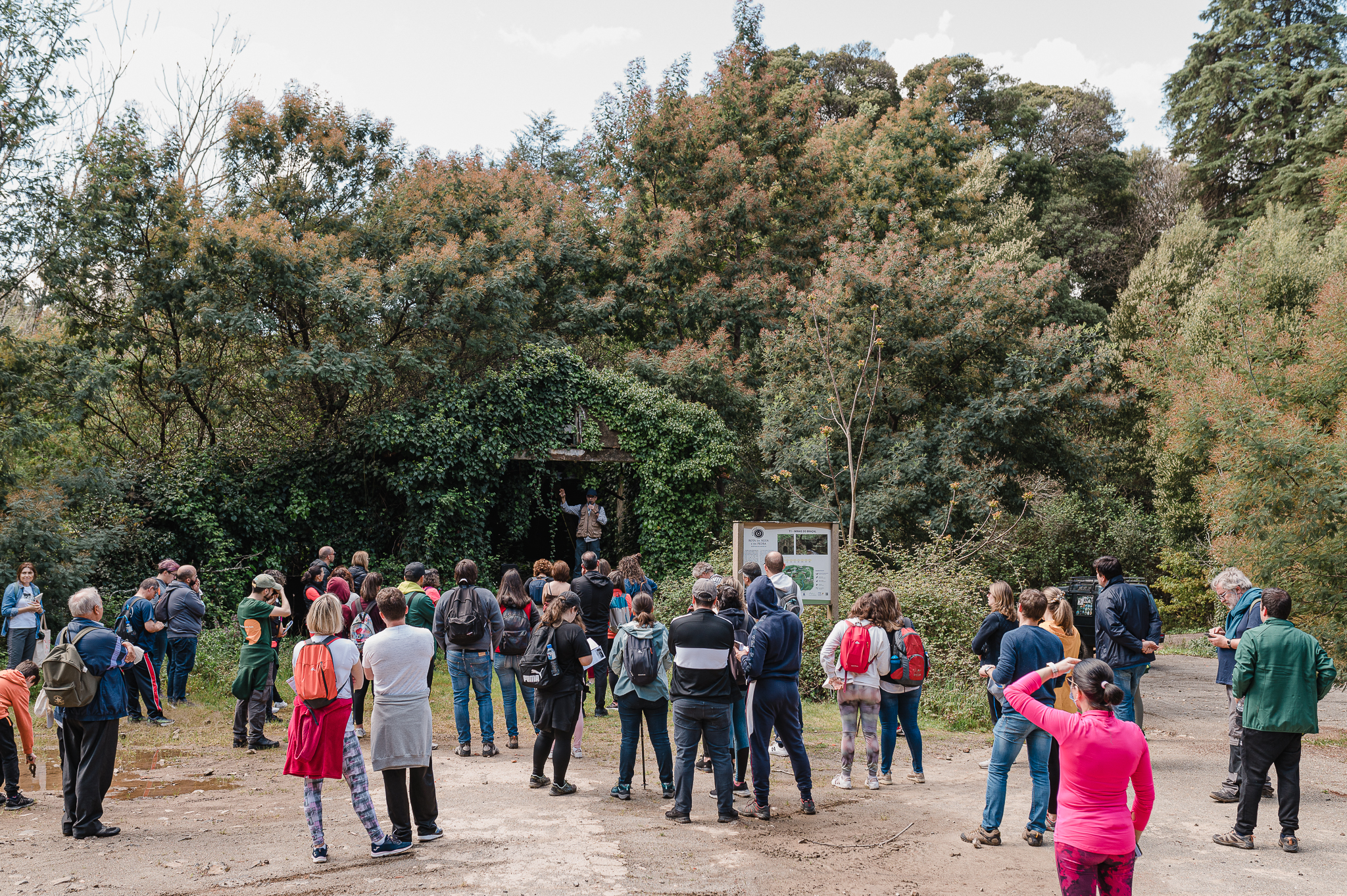 Fotografia da Galeria de 'Onde o Bom se Torna Mau - Caminhada Turística'