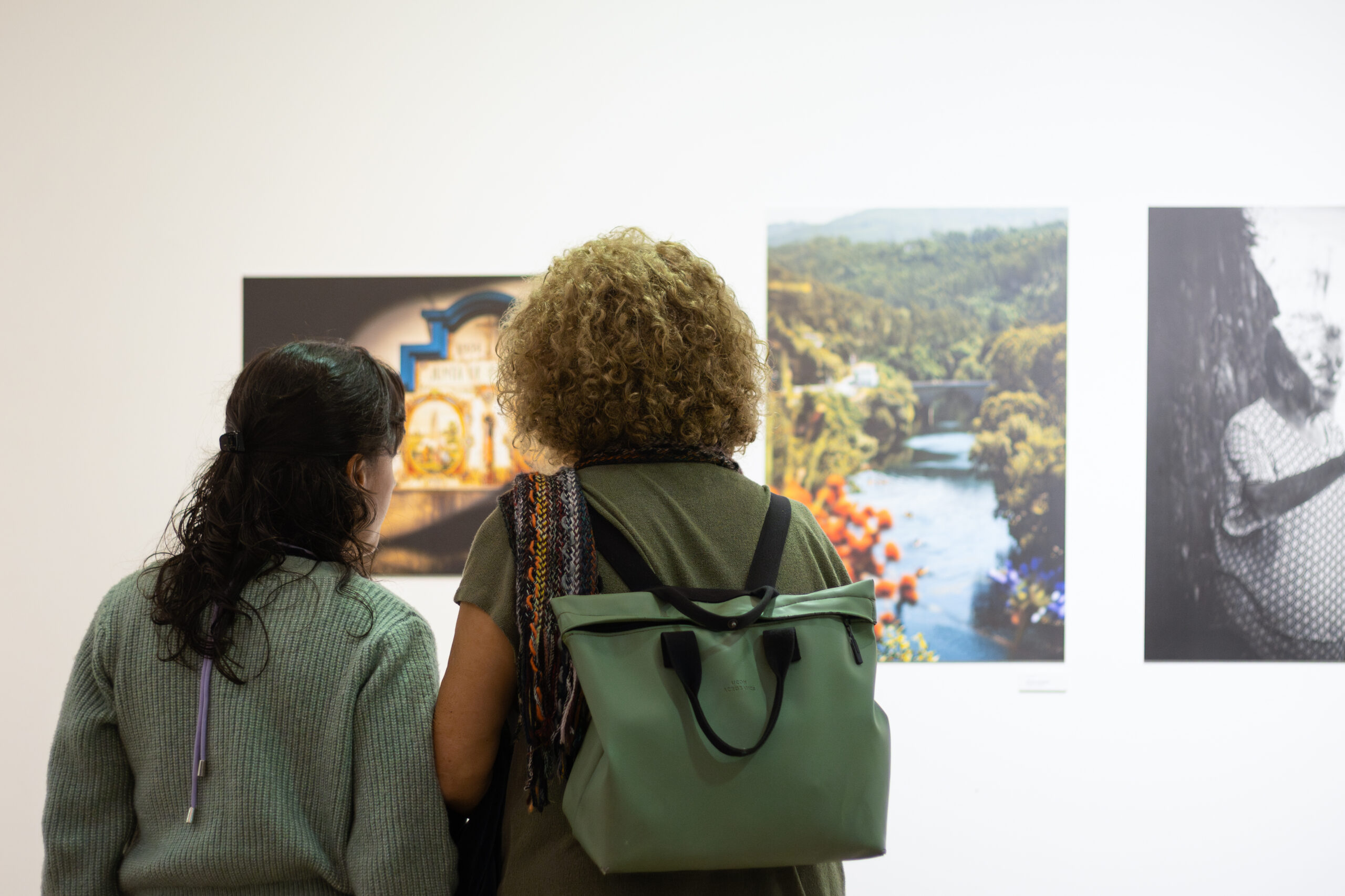 Fotografia da Galeria de 'Exposição Fotográfica #VERSEVER'